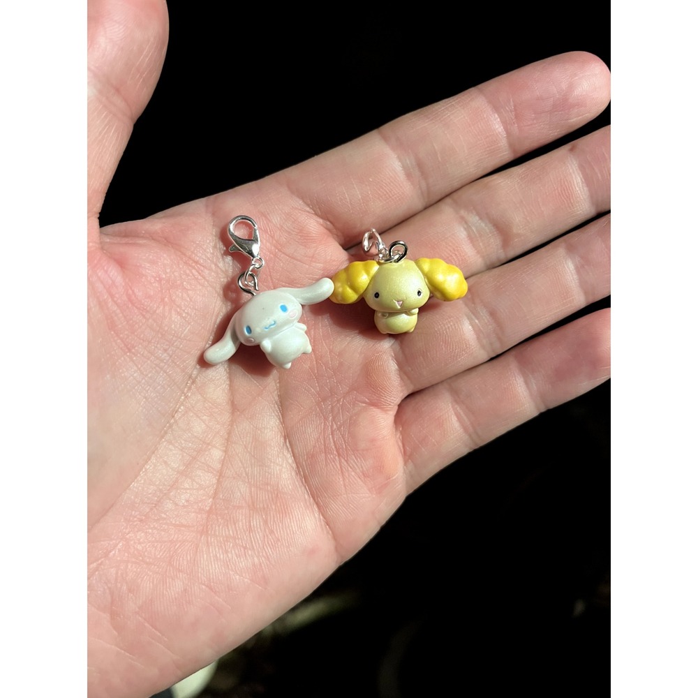 Sanrio x Bandai Cinnamoroll and Chiffon Pearlescent Micro Figure Charms 2x